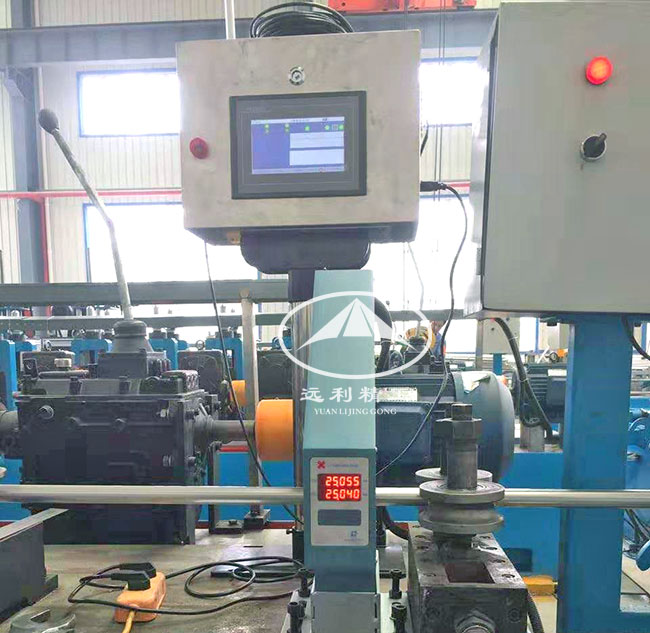 Laser Pipe OD Measuring Machine